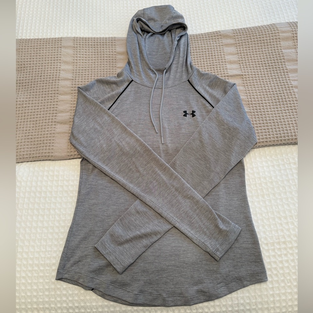 Under Armour Grey Women’s Gym Top